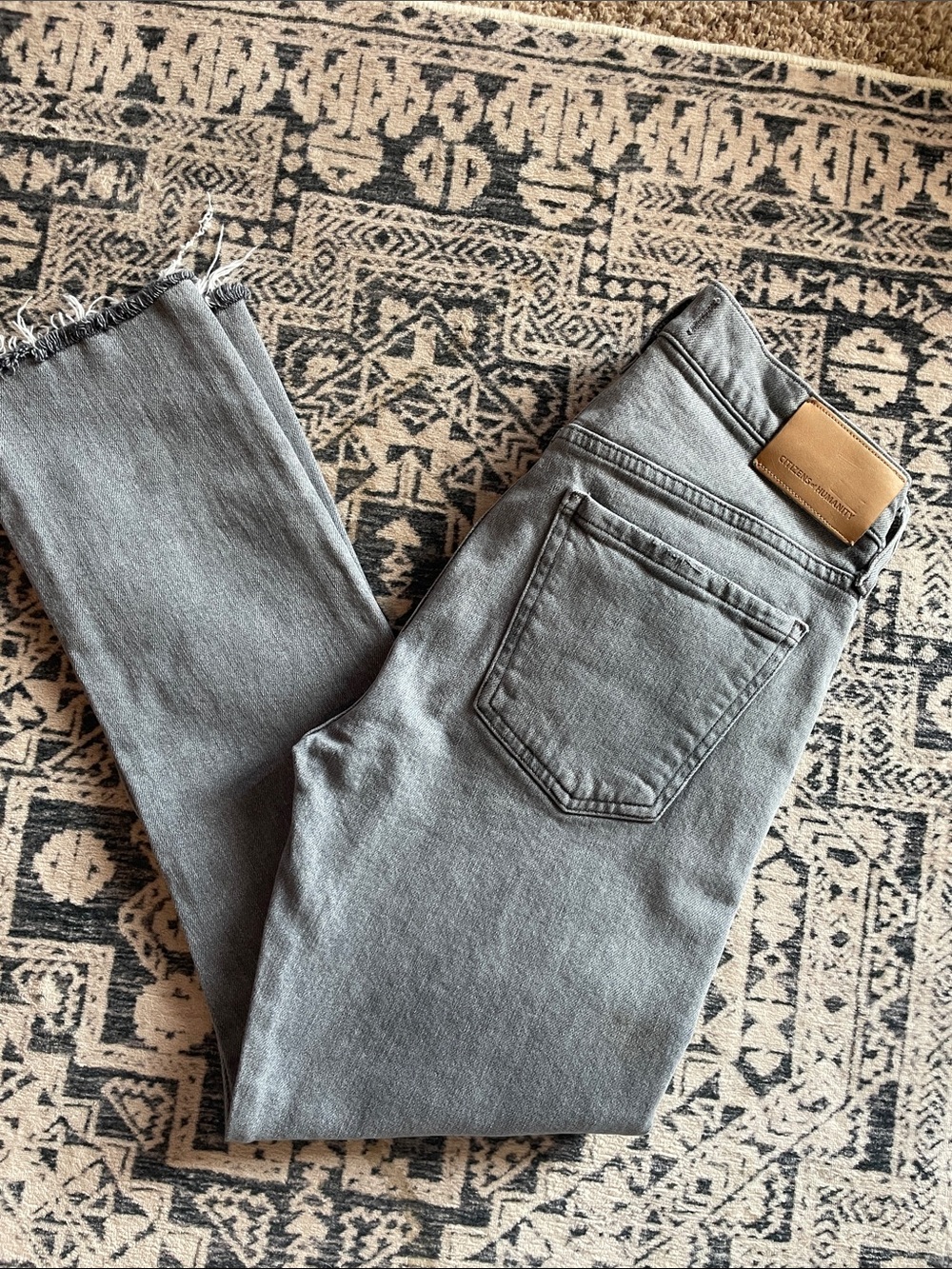 Citizens Of Humanity Gray Cropped Ankle Jeans